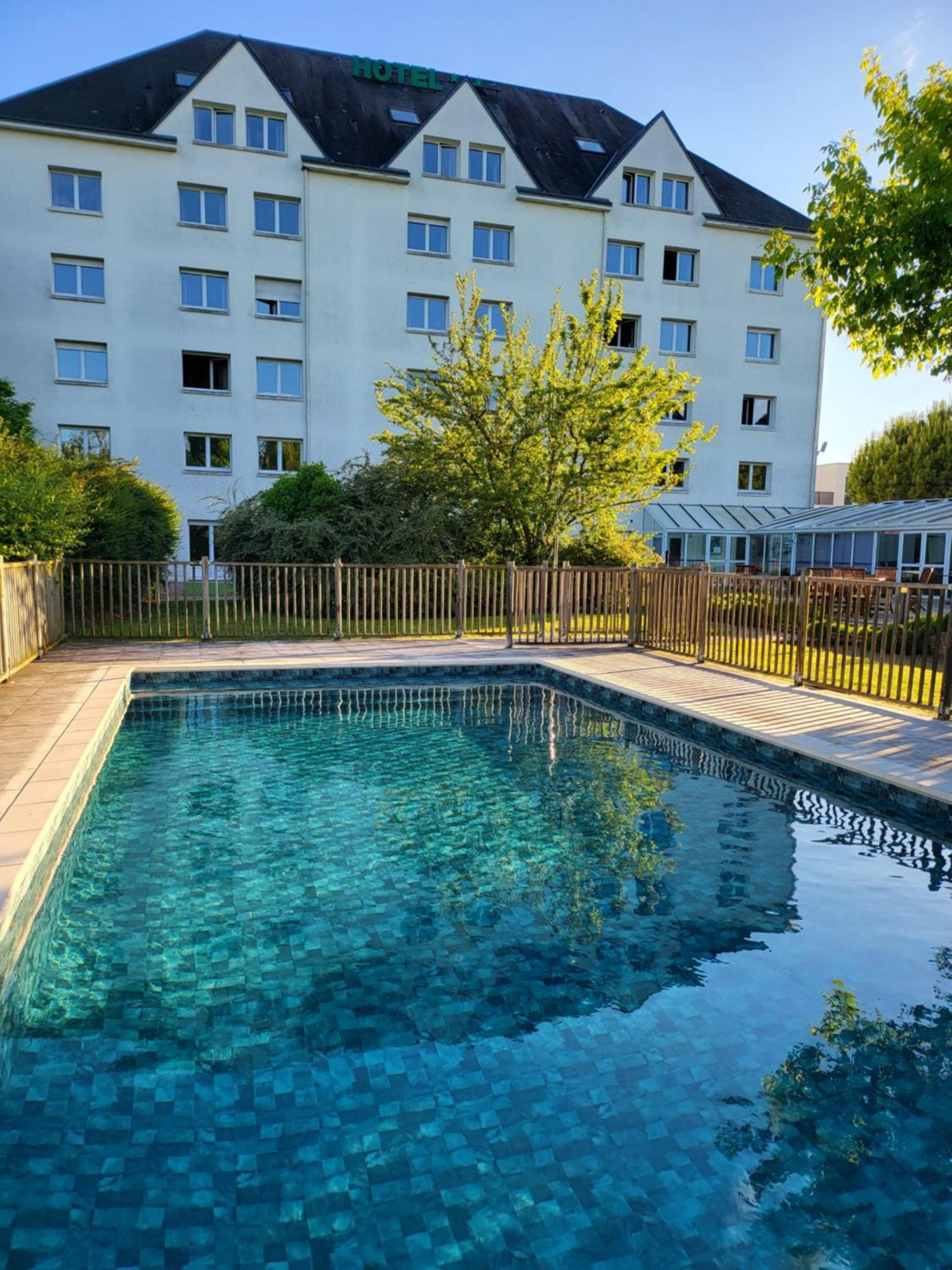 Kyriad Tours - Joue-Les-Tours Exterior photo